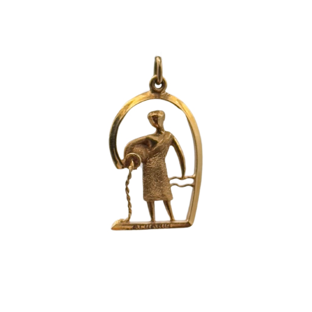 Vintage 18K yellow gold aquarius zodiac sign charm