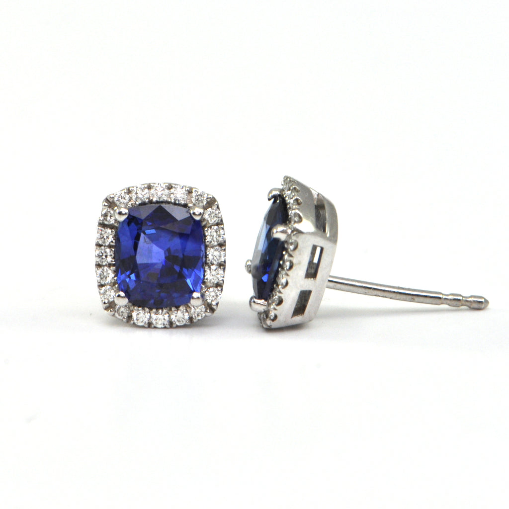 4.30 ct Ceylon Blue Sapphire and 0.25 ct diamond earrings - montreal jewellery design